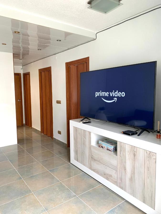 Apartamento Rivera Кембрилс Екстериор снимка